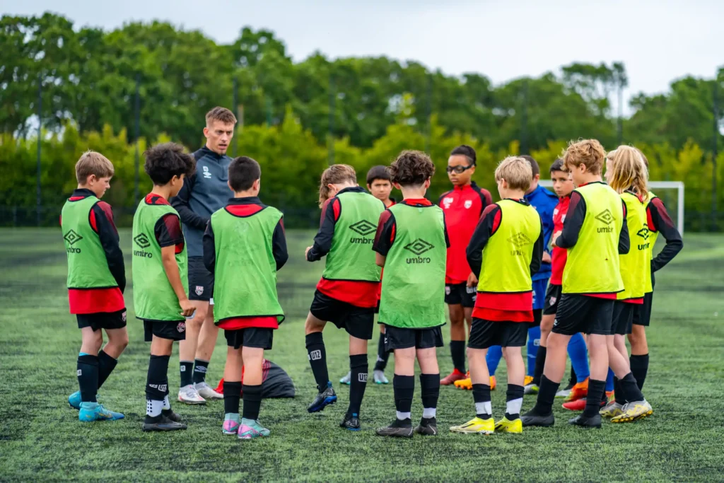 COLLEGE EN AVANT GUINGAMP 1